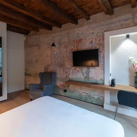 San Gottardo 19 3* Milan